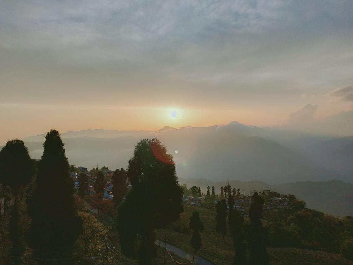 Swabhumi Homestay Kurseong Esterno foto
