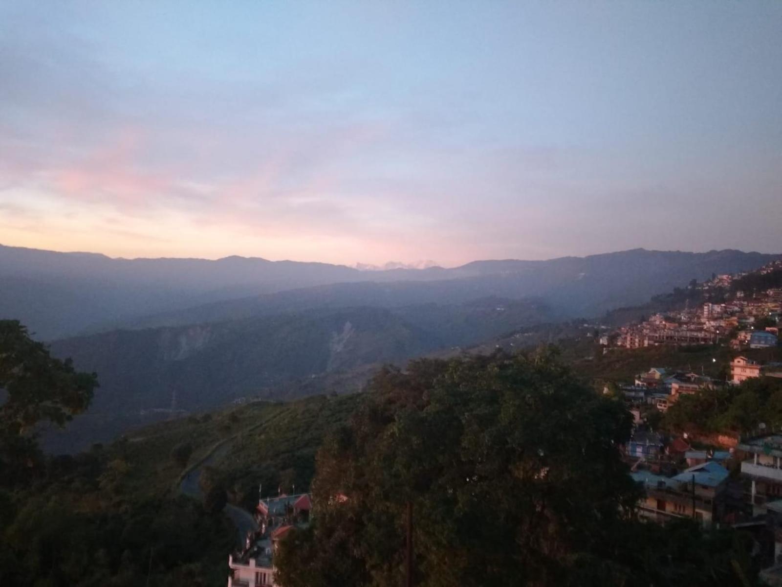 Swabhumi Homestay Kurseong Esterno foto