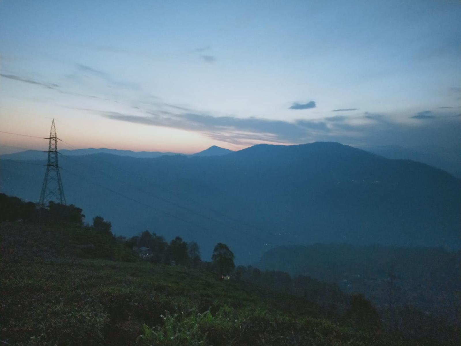 Swabhumi Homestay Kurseong Esterno foto